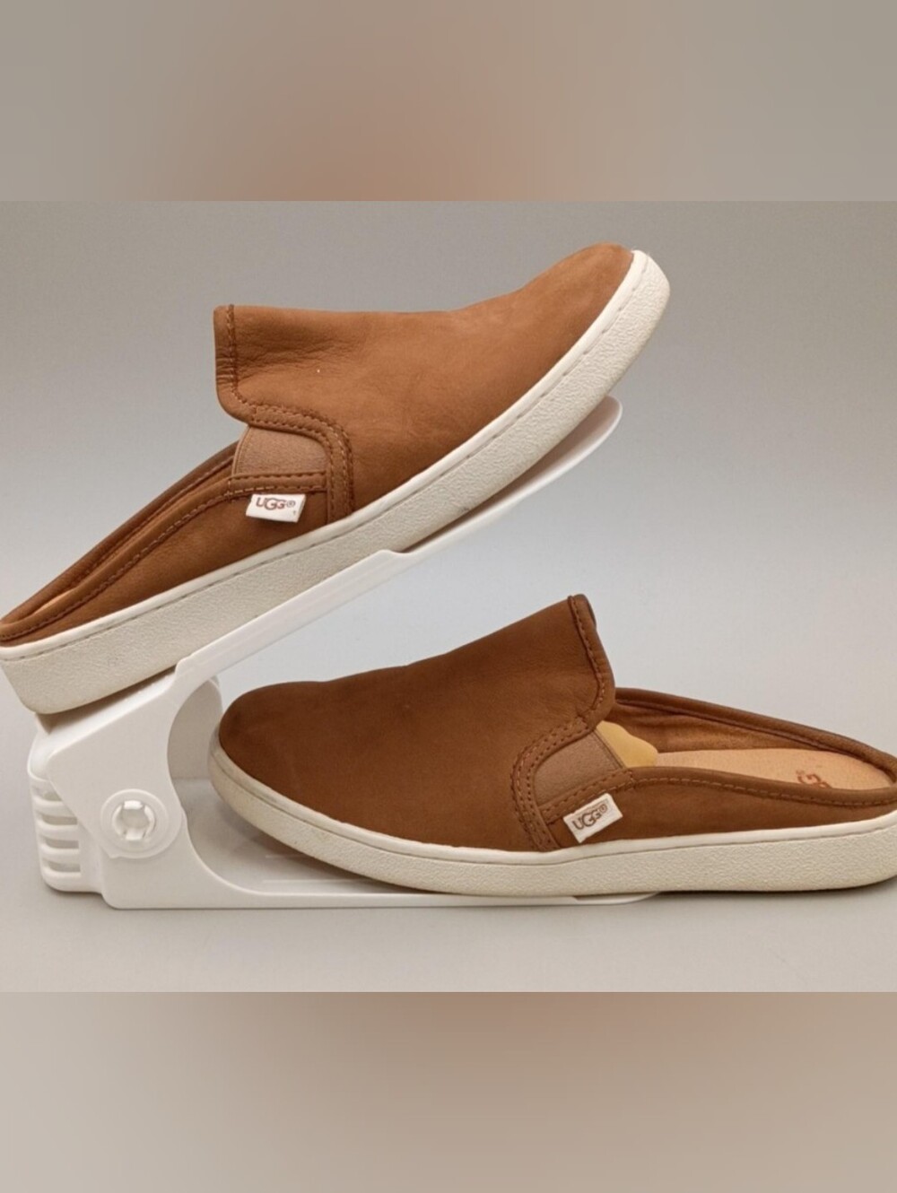 UGG Gene Leather Chestnut Slip-On Mule Sneakers Size 9 Used Excellent